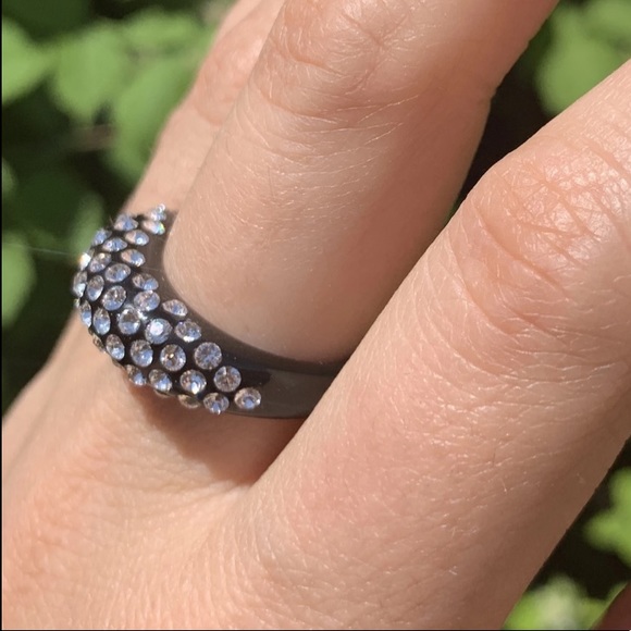 Acrylic Crystal Ring Embellished With Genuine“Crystal Stone Elements”New! - Picture 5 of 12